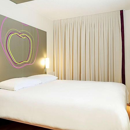 Hotel Ibis Styles Lleida Torrefarrera Dış mekan fotoğraf