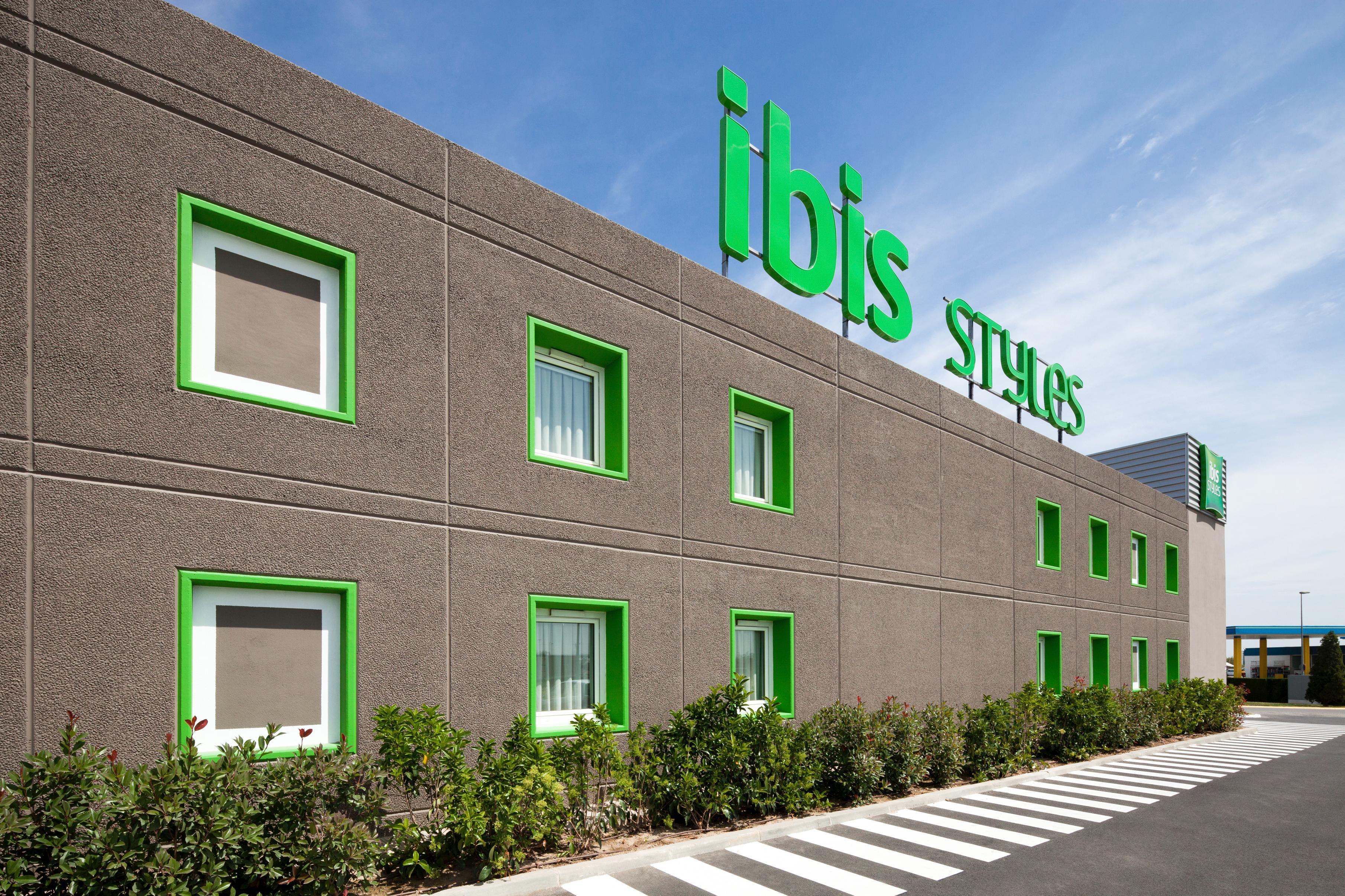 Hotel Ibis Styles Lleida Torrefarrera Dış mekan fotoğraf