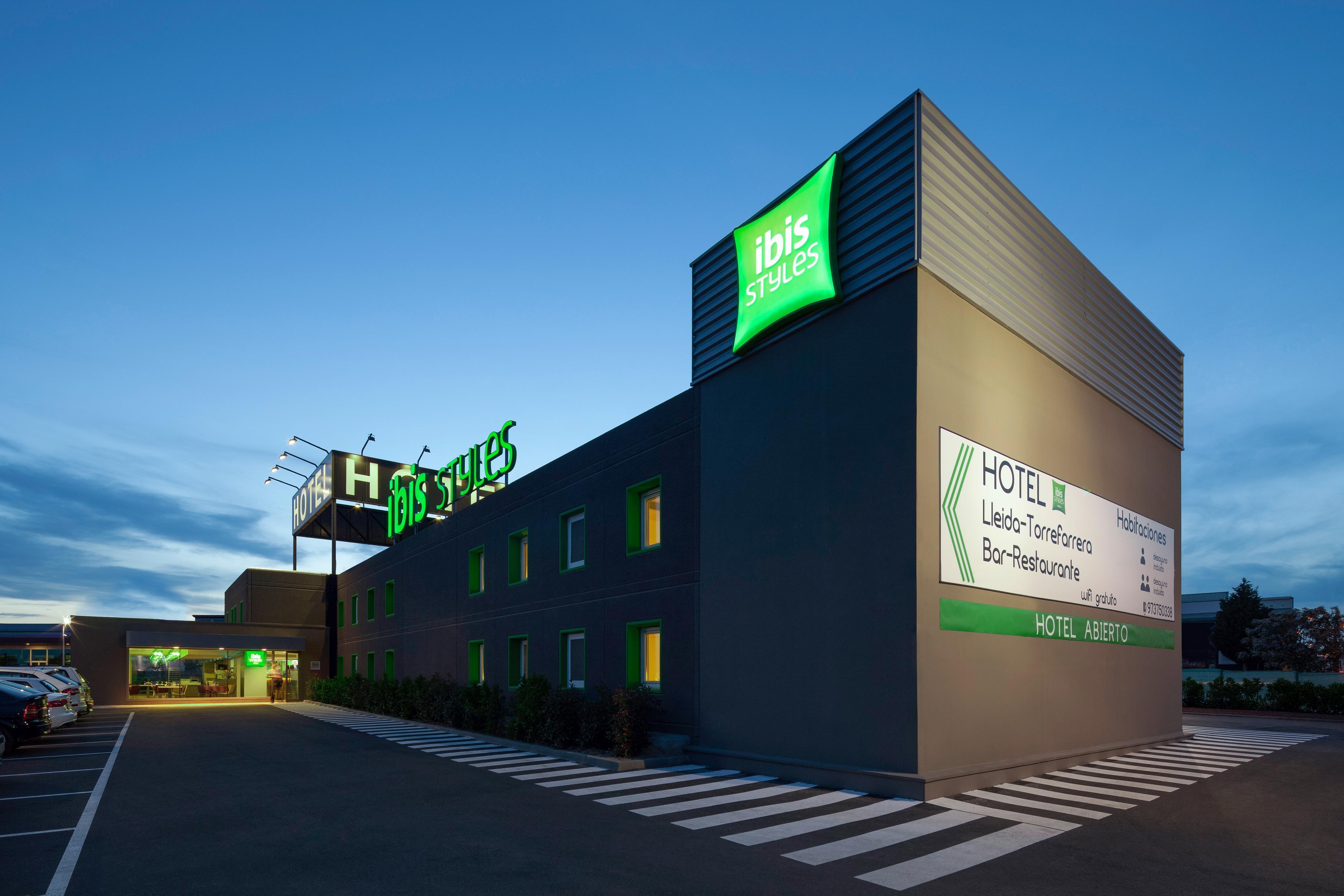 Hotel Ibis Styles Lleida Torrefarrera Dış mekan fotoğraf