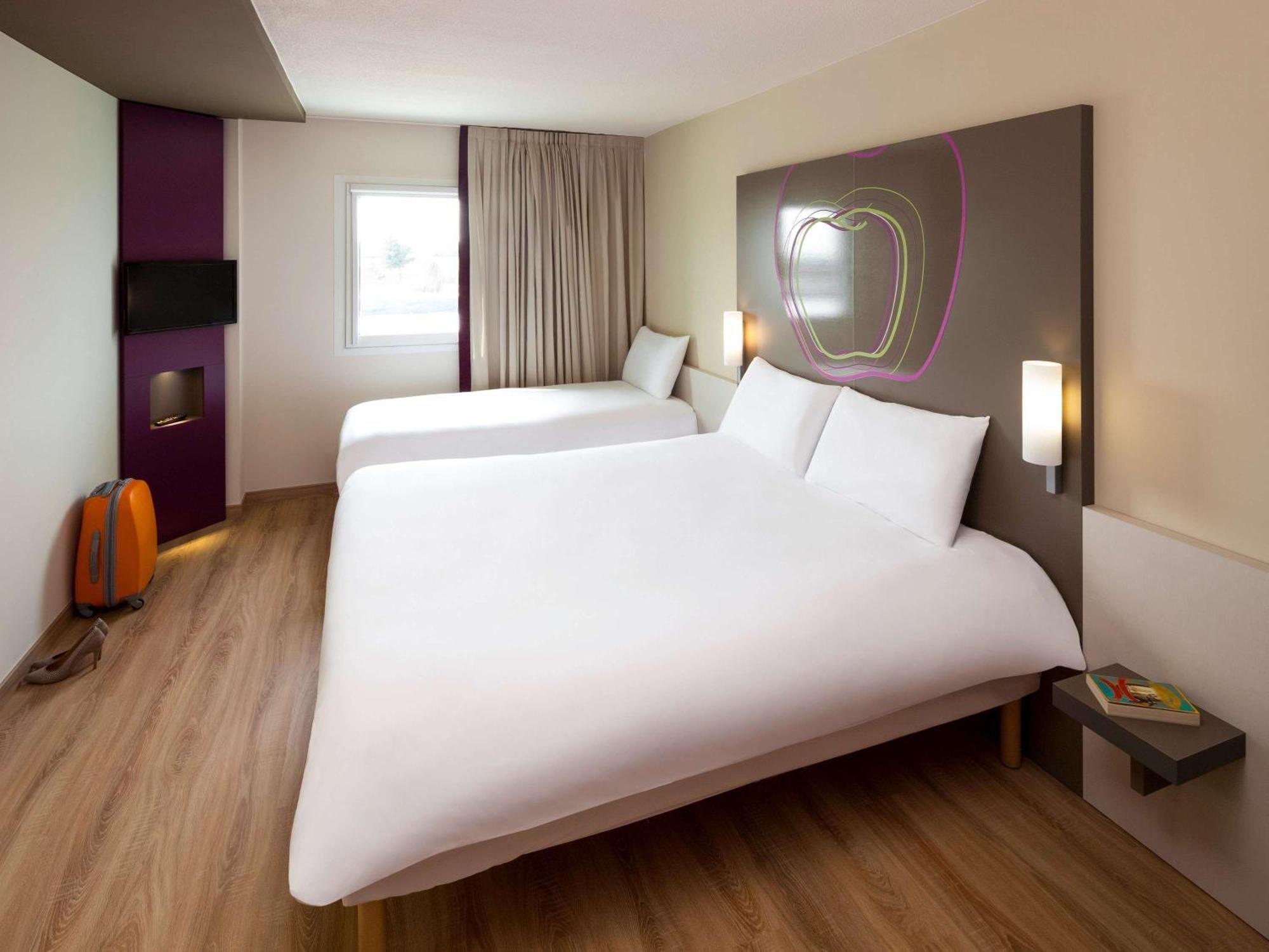 Hotel Ibis Styles Lleida Torrefarrera Dış mekan fotoğraf