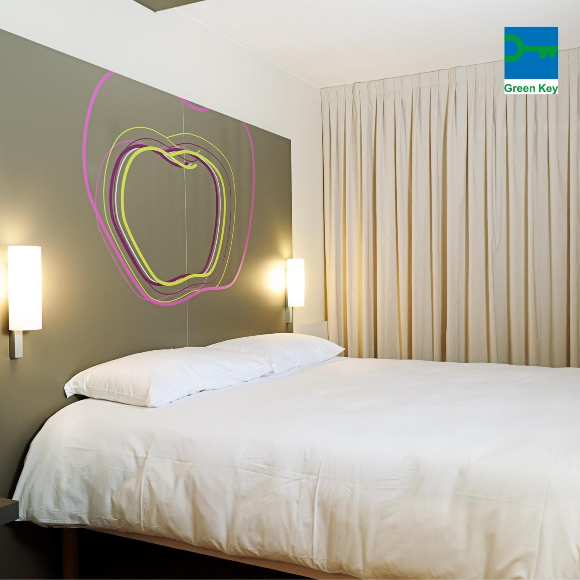 Hotel Ibis Styles Lleida Torrefarrera Dış mekan fotoğraf